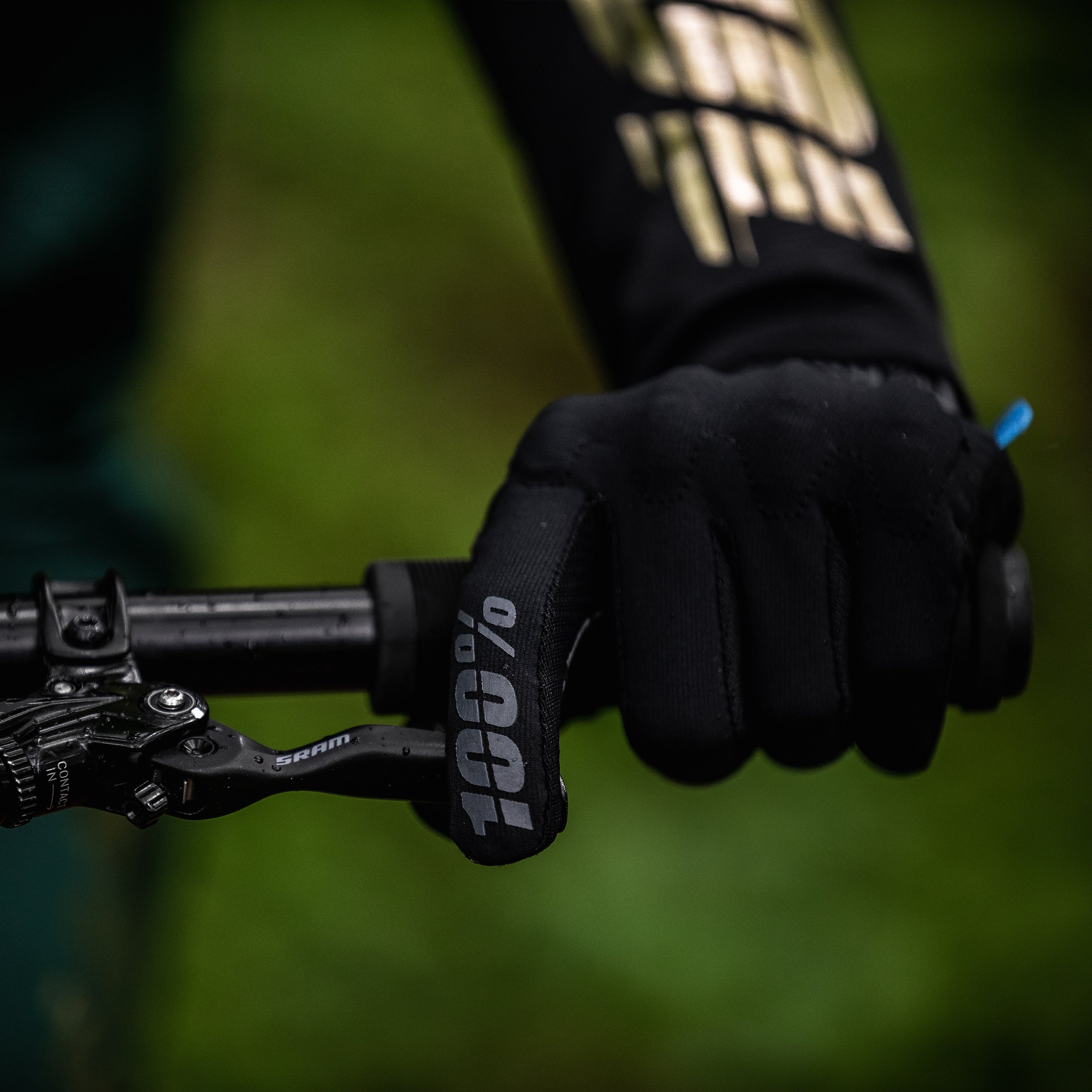 COGNITO SMART SHOCK Gloves Black - Image 2
