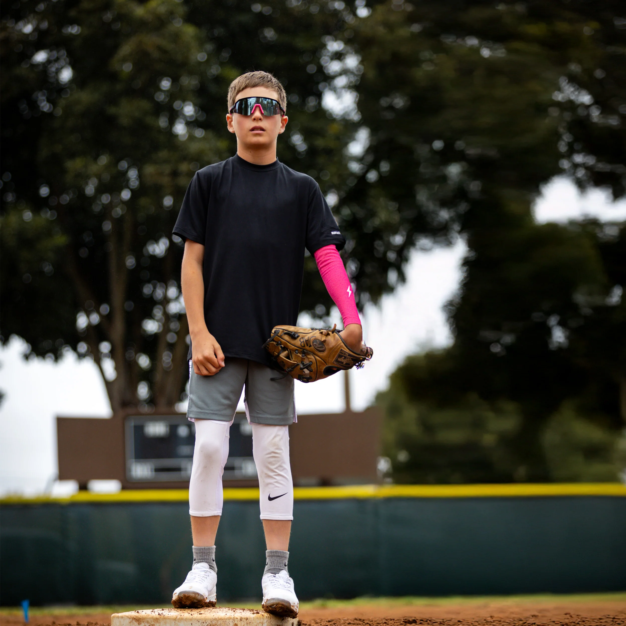 SLENDALE YOUTH Matte Black/Pink HiPER Blue Mirror Lens - Image 6